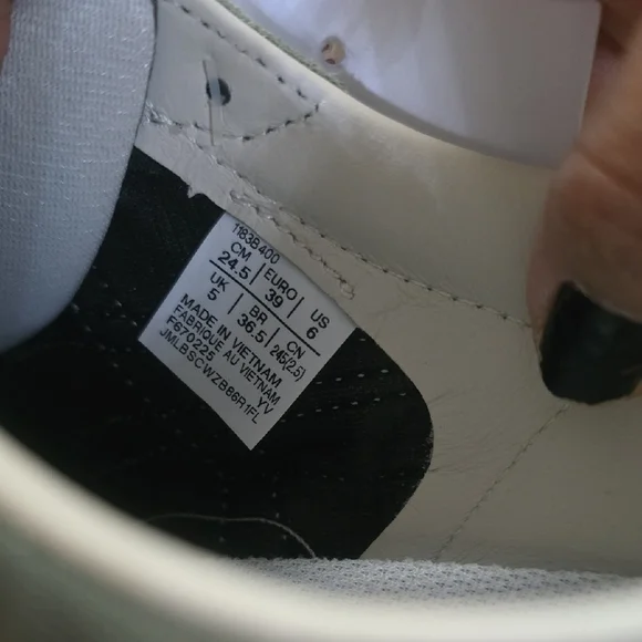 Onitsuka Tiger by Asics Green and White Sneakers - Picture 10 of 13